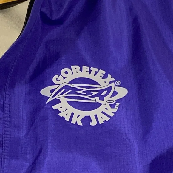 MSR Goretex Pak Jak Jacket - Purple- NWOT - Size L - Picture 3 of 7